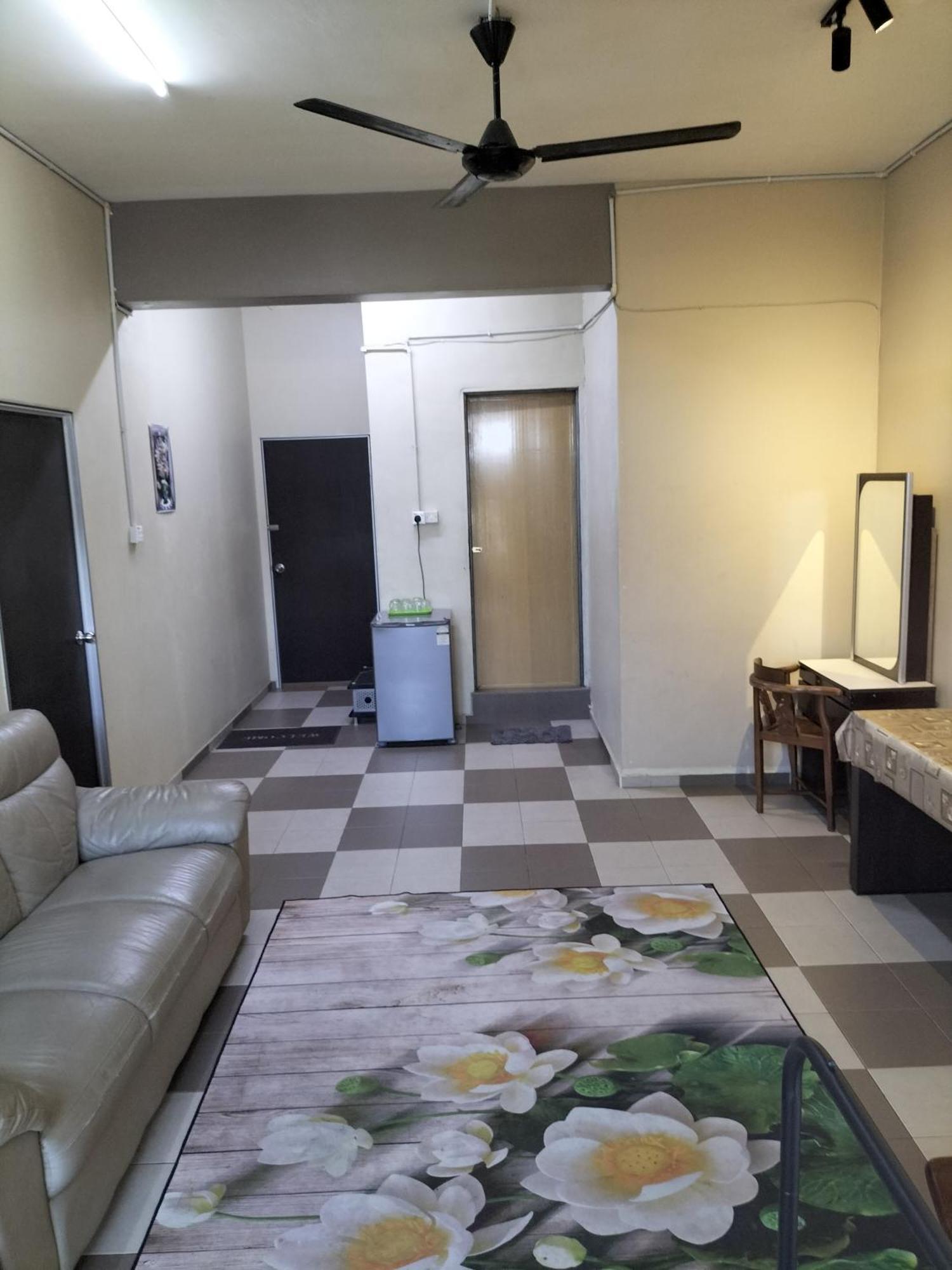 Ulfah Hotel Mersing Exteriör bild
